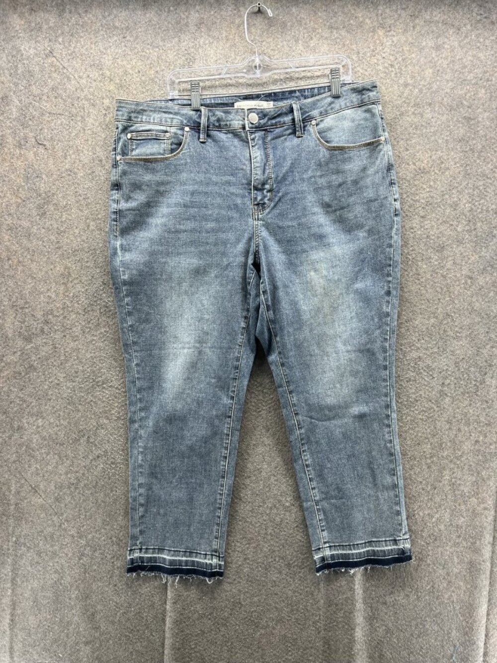 Rebecca Minkoff Jeans Womens 18W Blue Medium Wash Capri Crop Fringe Denim
